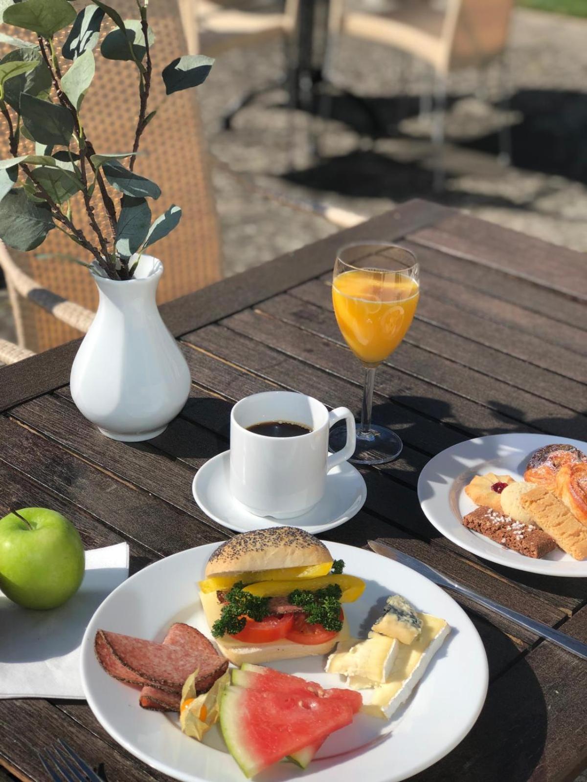 Arena Hotell Vanersborg Luaran gambar