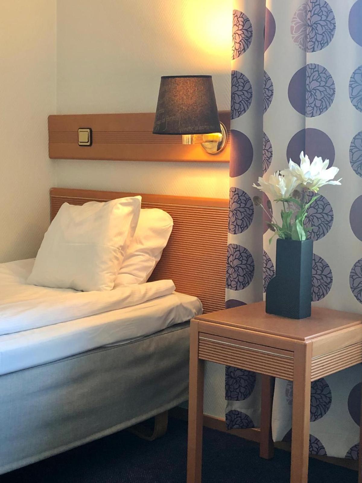 Arena Hotell Vanersborg Luaran gambar