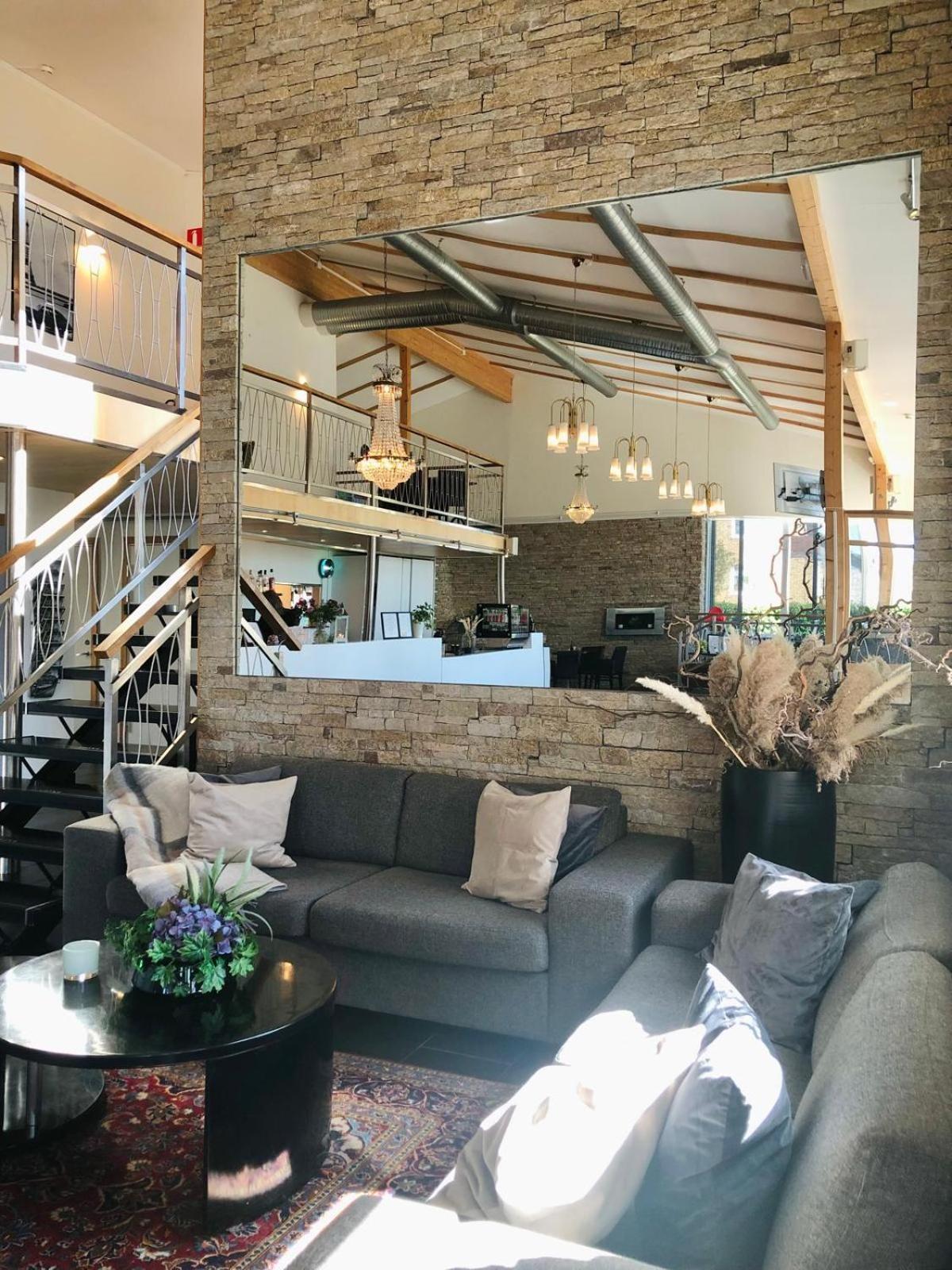 Arena Hotell Vanersborg Luaran gambar